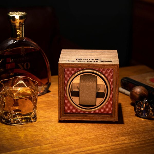 ⁦Watch Winder for Wine Cabinet Decoration Black Walnut Wood Retro Full-automatic Mechanical Watch Shaker Household Winder Box⁩ - الصورة ⁦4⁩